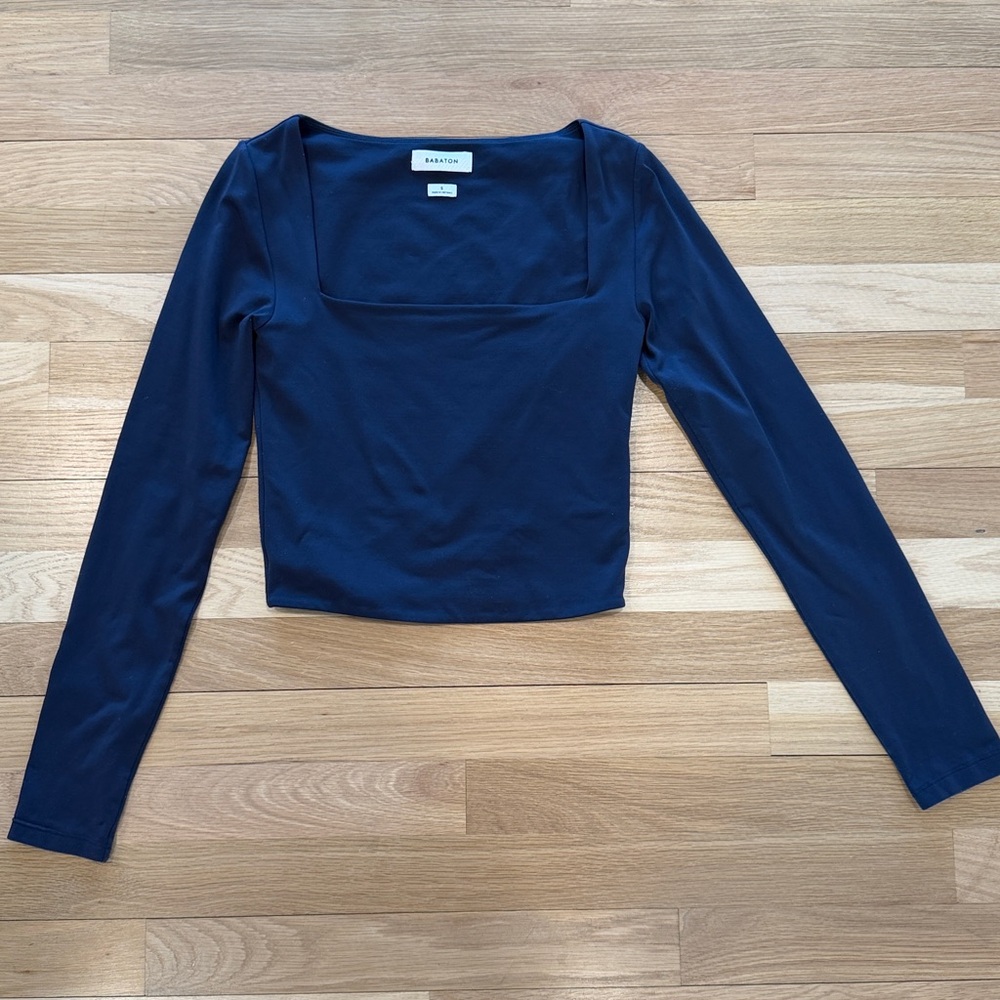Babaton Navy Long Sleeve Crop Top